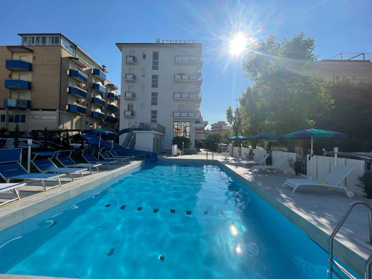 Clubhotel Residence Cesenatico Ngoại thất bức ảnh